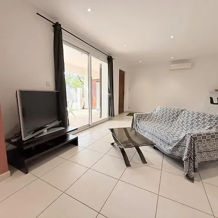 Le Refuge Du Brusc Apartment *